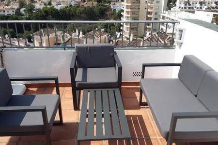 Amplio Apartamento Con Piscina Cerca De La Playa Nerja Εξωτερικό φωτογραφία
